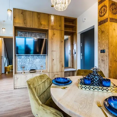 Aparthost Butorowy & Διαμέρισμα *